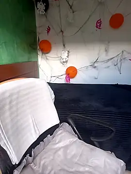 pinedasex777 online show from 5, 10, 2025