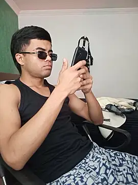 pinedasex777 online show from 9, 11, 2025