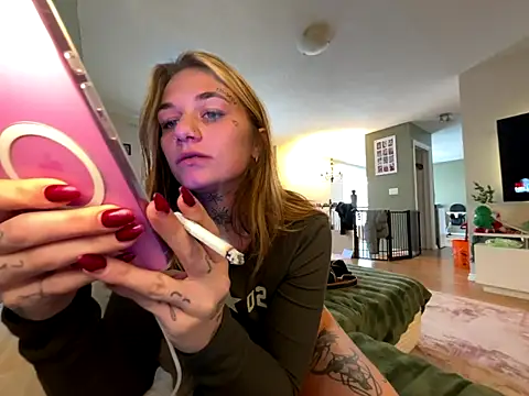 Snapshot of chloetease chatting on 28, 11, 2025 chloetease online show from 28, 11, 2025