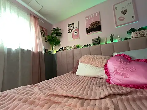 Snapshot of chloetease chatting on 16, 7, 2026 chloetease online show from 16, 7, 2026