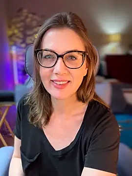 MaiseKnox online show from 3, 5, 2026