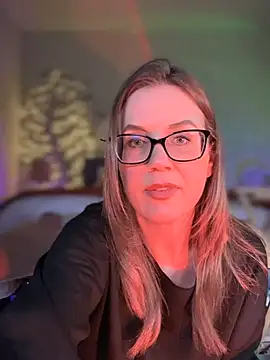 MaiseKnox online show from 15, 3, 2025