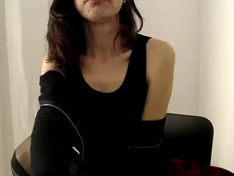 LadyJoanX online show from 1, 2, 2026