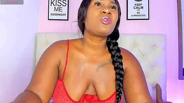 WhitneyWells online show from 24, 10, 2025