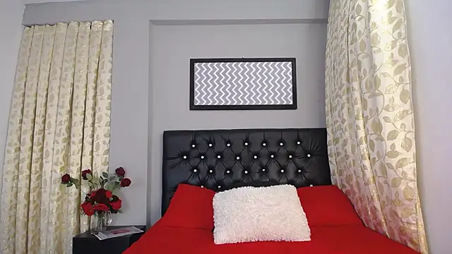 loveyouzahara2020 online show from 7, 3, 2025