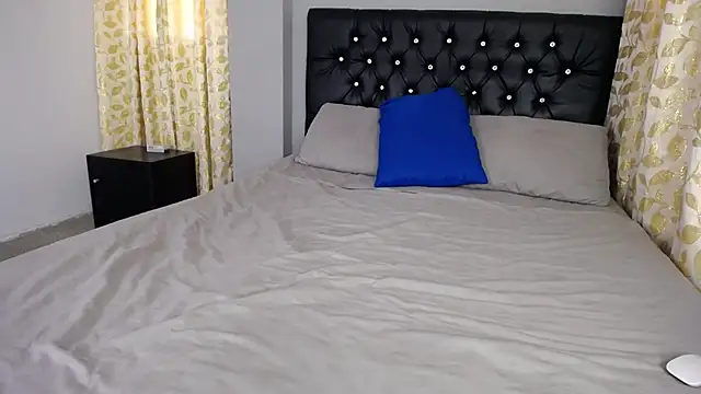 loveyouzahara2020 online show from 7, 2, 2025