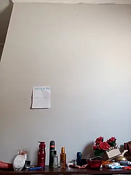 vivifernades online show from 10, 10, 2025