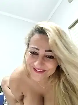 vivifernades online show from 5, 1, 2025