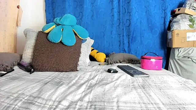 BlowMommy  online show from 29, 3, 2026