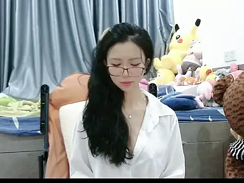 Cute Ruby01 online show from 16, 9, 2025