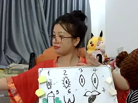 Cute Ruby01 online show from 1, 3, 2025