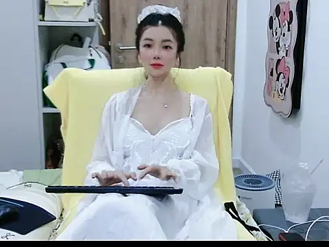 Cute Ruby01 online show from 22, 5, 2026