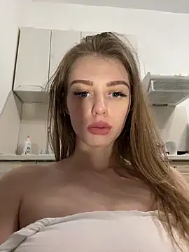 AnikaBest online show from 6, 3, 2025