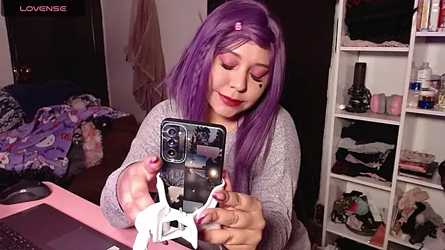 lil daisy7 online show from 23, 1, 2025