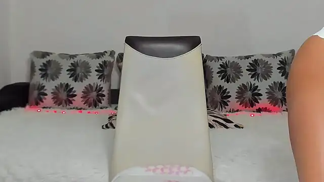 BesttPussy4u online show from 16, 2, 2025