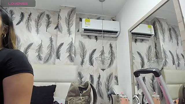 Vivi prinncess online show from 22, 10, 2025