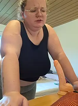 Fiona0705 online show from 5, 10, 2025