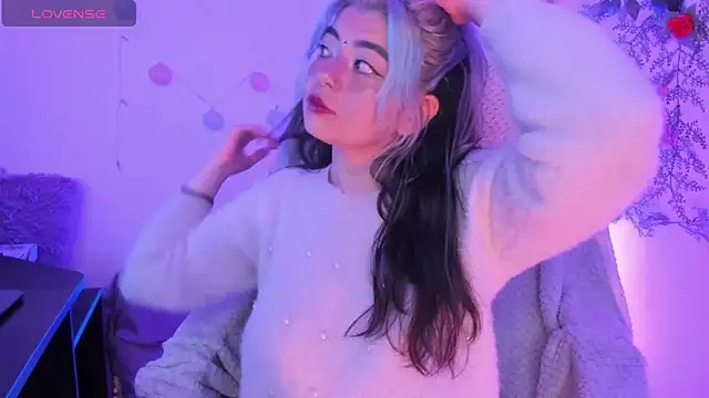 Sammysammy  online show from 8, 3, 2025