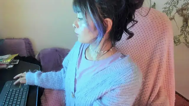 Sammysammy  online show from 10, 10, 2025