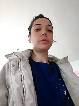 JoLeNe27 online show from 11, 4, 2026