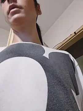 JoLeNe27 online show from 8, 11, 2025