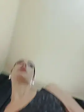 JoLeNe27 online show from 17, 12, 2025