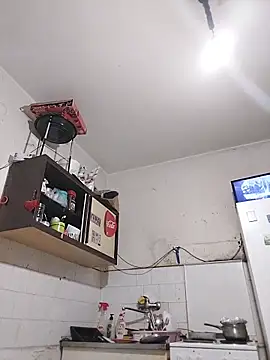 JoLeNe27 online show from 18, 11, 2025