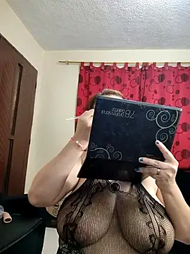 rosahills online show from 17, 10, 2025