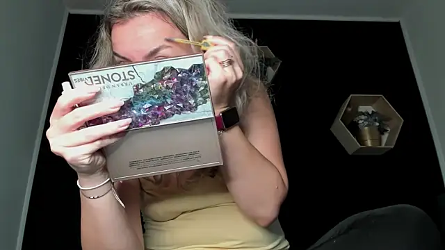 Alesys69 online show from 7, 11, 2025