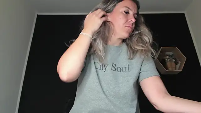 Alesys69 online show from 20, 9, 2025