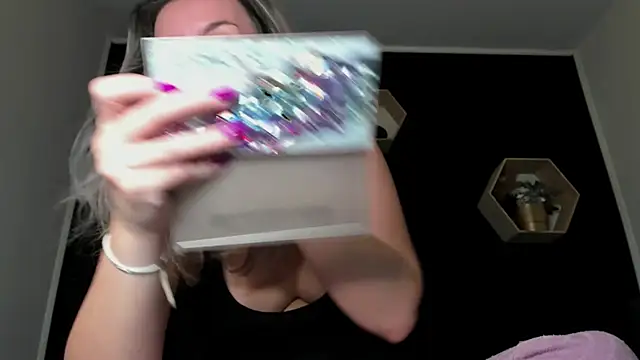 Alesys69 online show from 19, 10, 2025