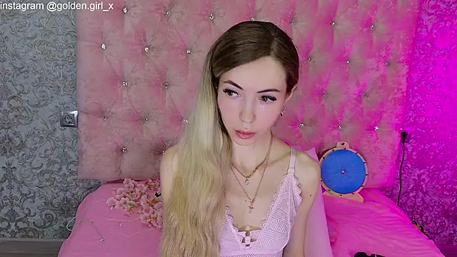 Akilla Queen online show from 14, 4, 2026