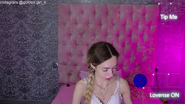 Snapshot of Akilla_Queen chatting on 18, 5, 2026 Akilla Queen online show from 18, 5, 2026