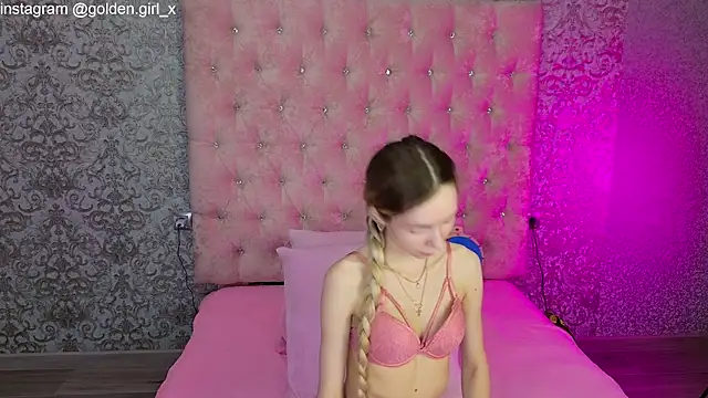 Akilla Queen online show from 8, 4, 2026