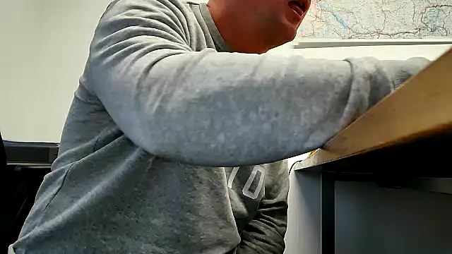 69bezfleku online show from 17, 2, 2025