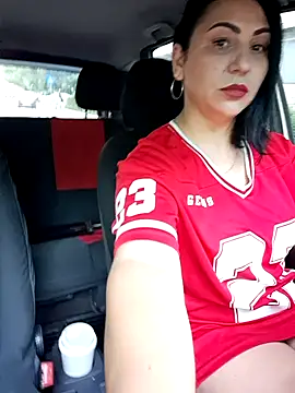 charrlote love online show from 8, 6, 2026