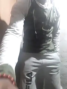 Snapshot of xxxsexy27 chatting on 5, 1, 2025 xxxsexy27 online show from 5, 1, 2025