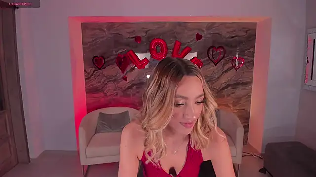 Snapshot of MelissaMoore_ chatting on 14, 2, 2026 MelissaMoore online show from 14, 2, 2026