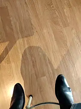 papiculo86 online show from 5, 11, 2025