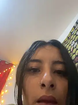 skinny Yizz online show from 24, 1, 2025