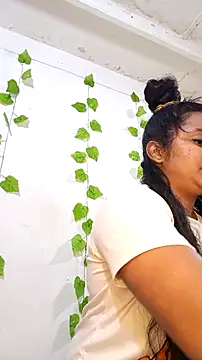 shayna all online show from 27, 10, 2025