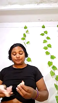 shayna all online show from 24, 10, 2025