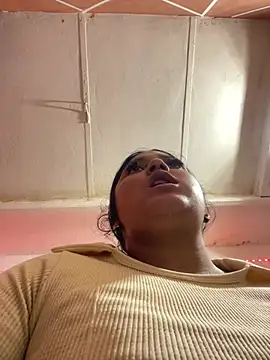 shayna all online show from 17, 7, 2026