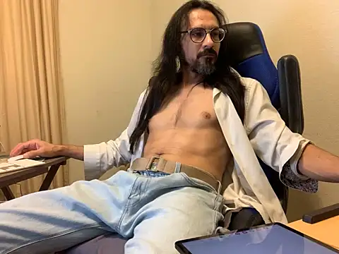 Youreherewithme online show from 14, 12, 2024