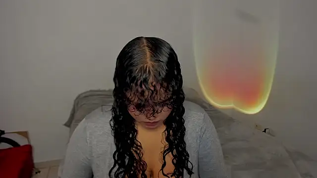 Dephne   online show from 7, 4, 2026