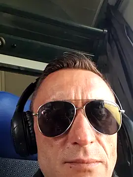 slamyke0 online show from 20, 6, 2026