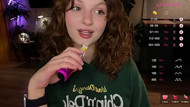 AliceKingsleigh online show from 26, 2, 2025