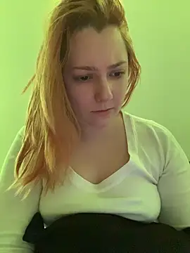 Patriciamoura69 online show from 14, 6, 2026