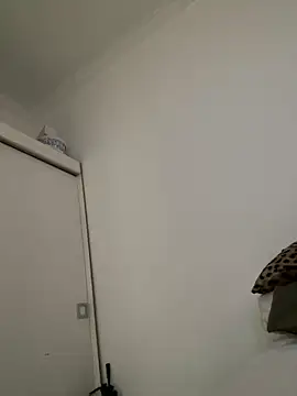 Patriciamoura69 online show from 4, 2, 2025