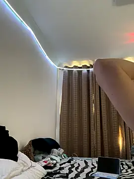 Patriciamoura69 online show from 10, 9, 2025